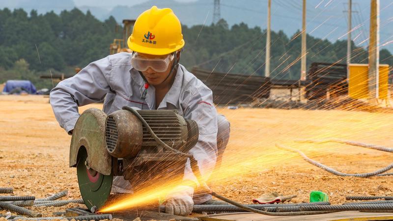 【电池材料+ChatGPT+家电】电池产业高景气不改,传统产业如何破局?